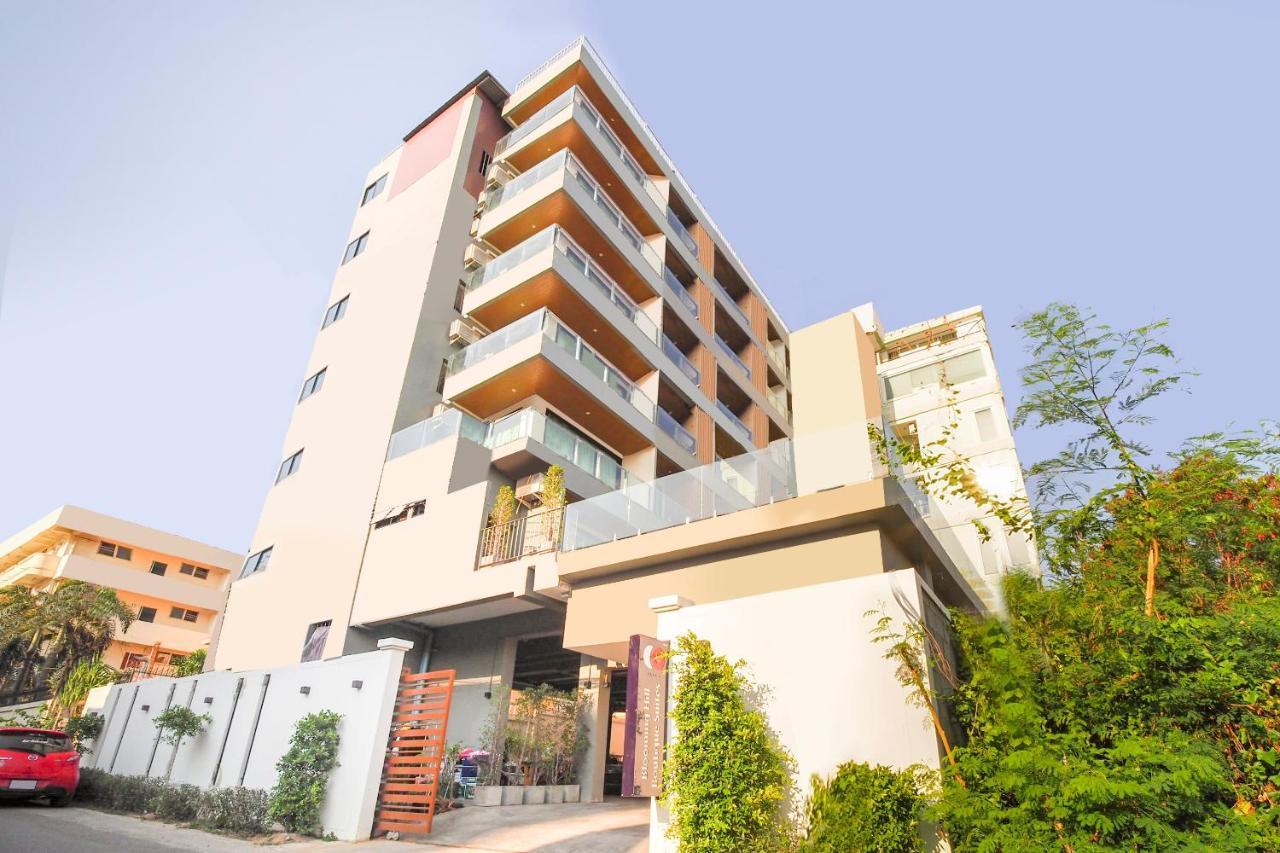 Blooming Hill Boutique Suites Pattaya Zewnętrze zdjęcie