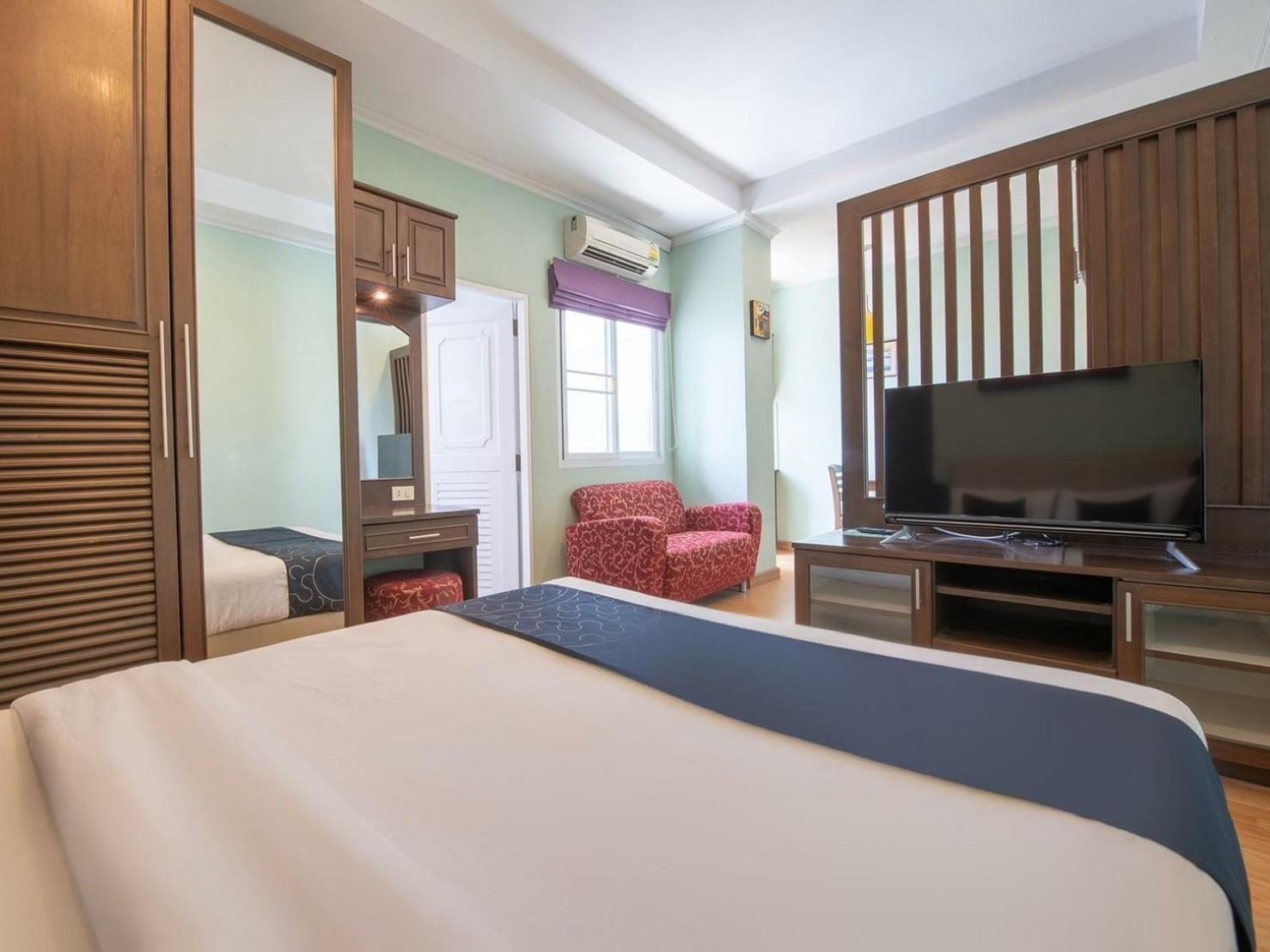 Blooming Hill Boutique Suites Pattaya Zewnętrze zdjęcie